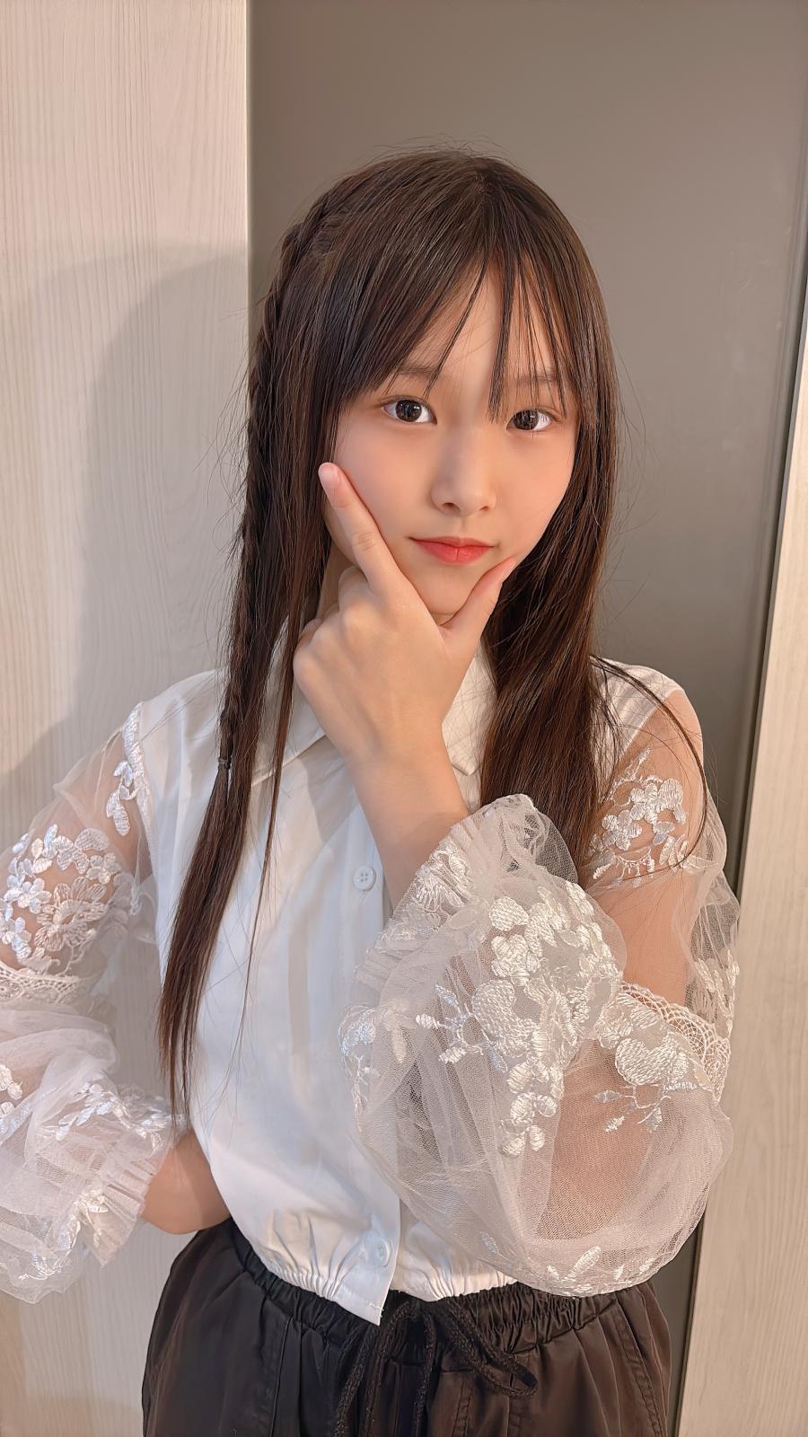 広瀬じゅり - CHEERZ -