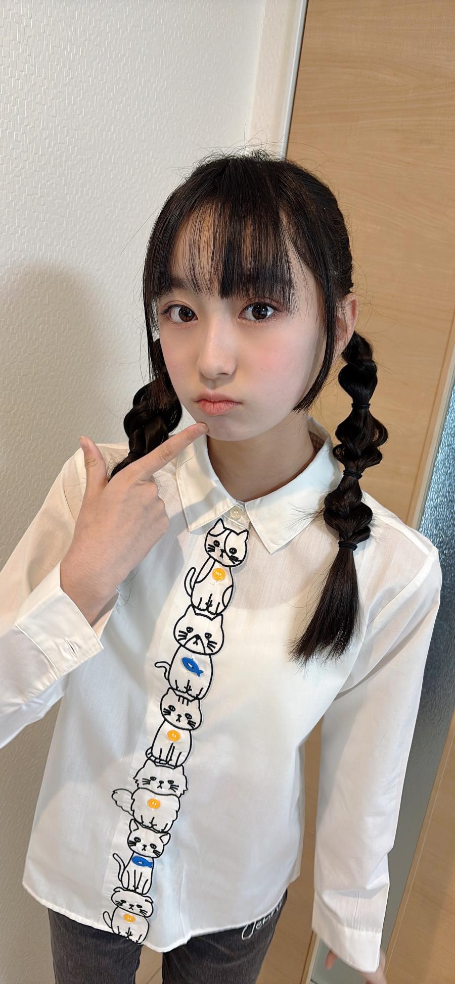 ポップマート　櫻涼様 ひさしぶりに会えた姉と お洋服もAirPodsカバーもおそろい💕😊 #姉妹