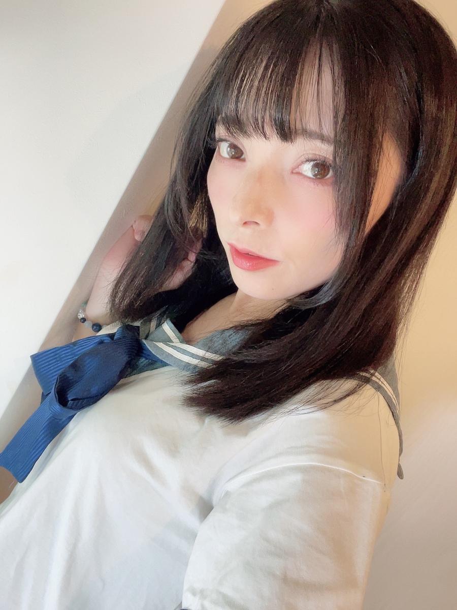 ひとみん WKIGp4zR_200x200.jpg